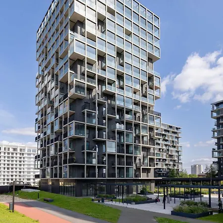 Stylish In A Modern Development 800 M From Spodek By Renters