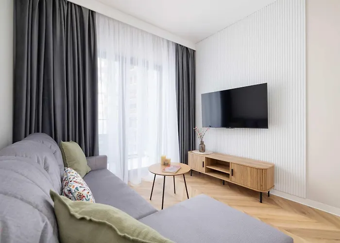 Stylish In A Modern Development 800 M From Spodek By Renters *