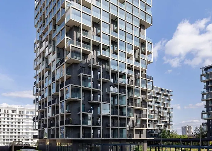 Stylish In A Modern Development 800 M From Spodek By Renters